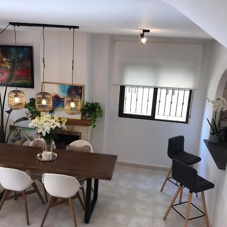 Nice House With Amazing Swimming Pool/ Just 5 Min From Beach Villa Santa Pola Bagian luar foto